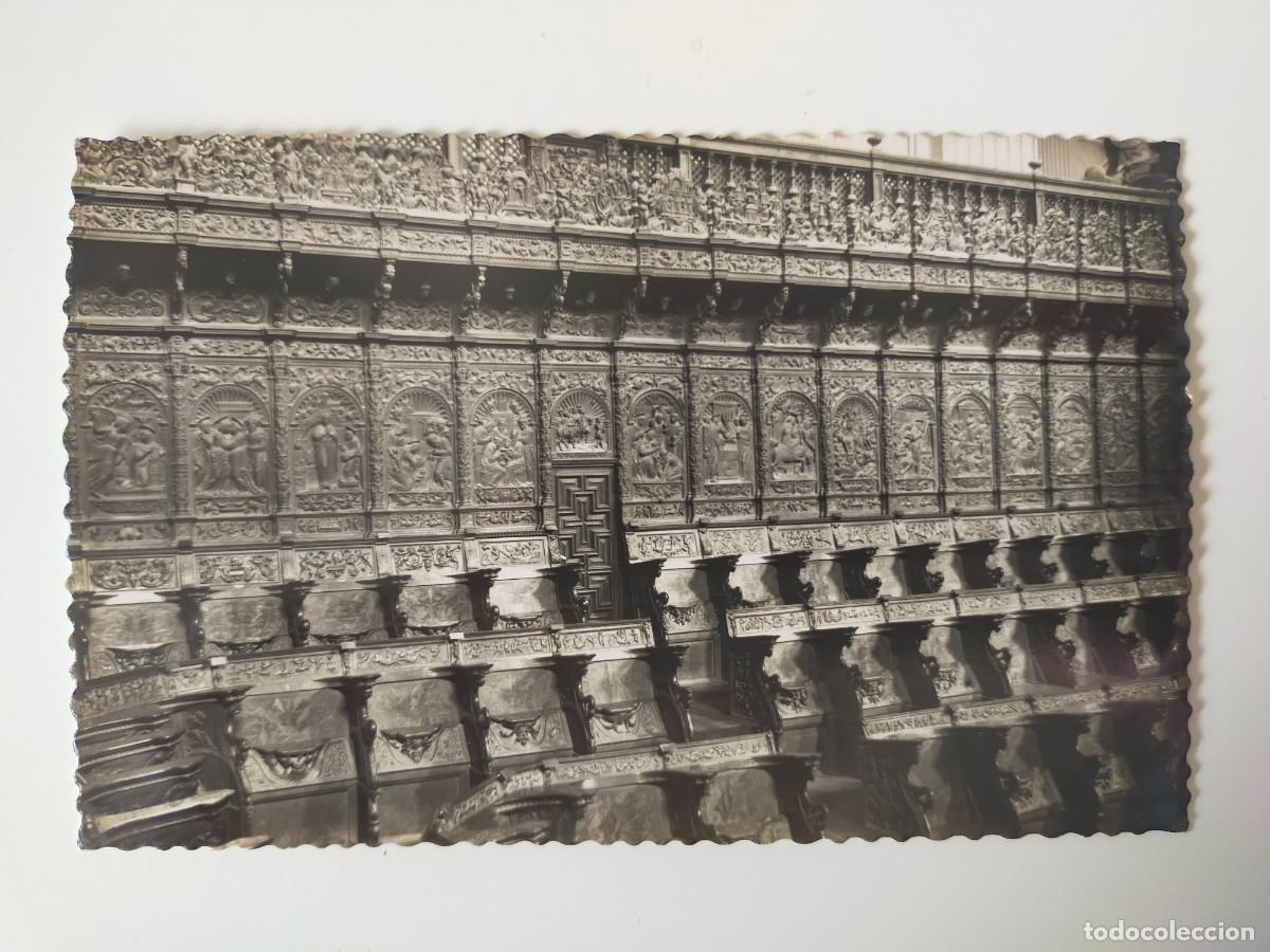 Postales: Tarjeta Postal ZARAGOZA: Bas&iacute;lica del Pilar. Detalle de la Silleria - Edic. Garc&iacute;a Garrabella