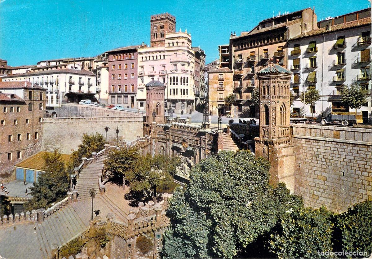 Postales: Postal de las Escalinatas y Monumento a los Amantes de Teruel