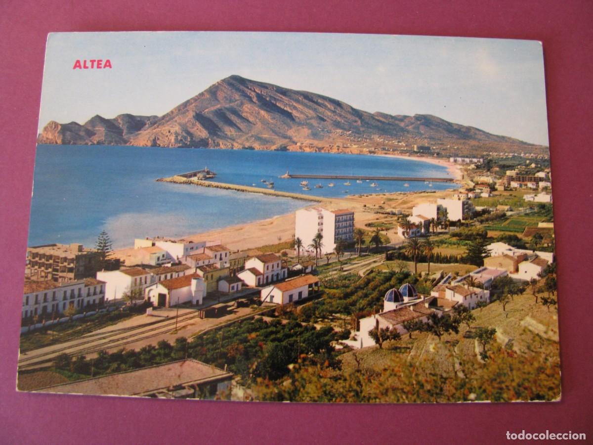 Cartoline: POSTAL DE ALTEA. PANORAMICA PUERTO Y ALBIR. HNOS. GALIANA. ESCRITA 1975