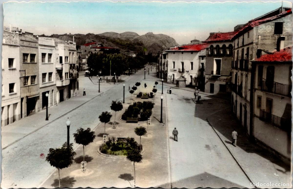 Postales: Tamarite (Huesca) - Plaza de Espa&ntilde;a - Caja de Ahorros y Monte de Piedad de Zaragoza, Arag&oacute;n y Rioja