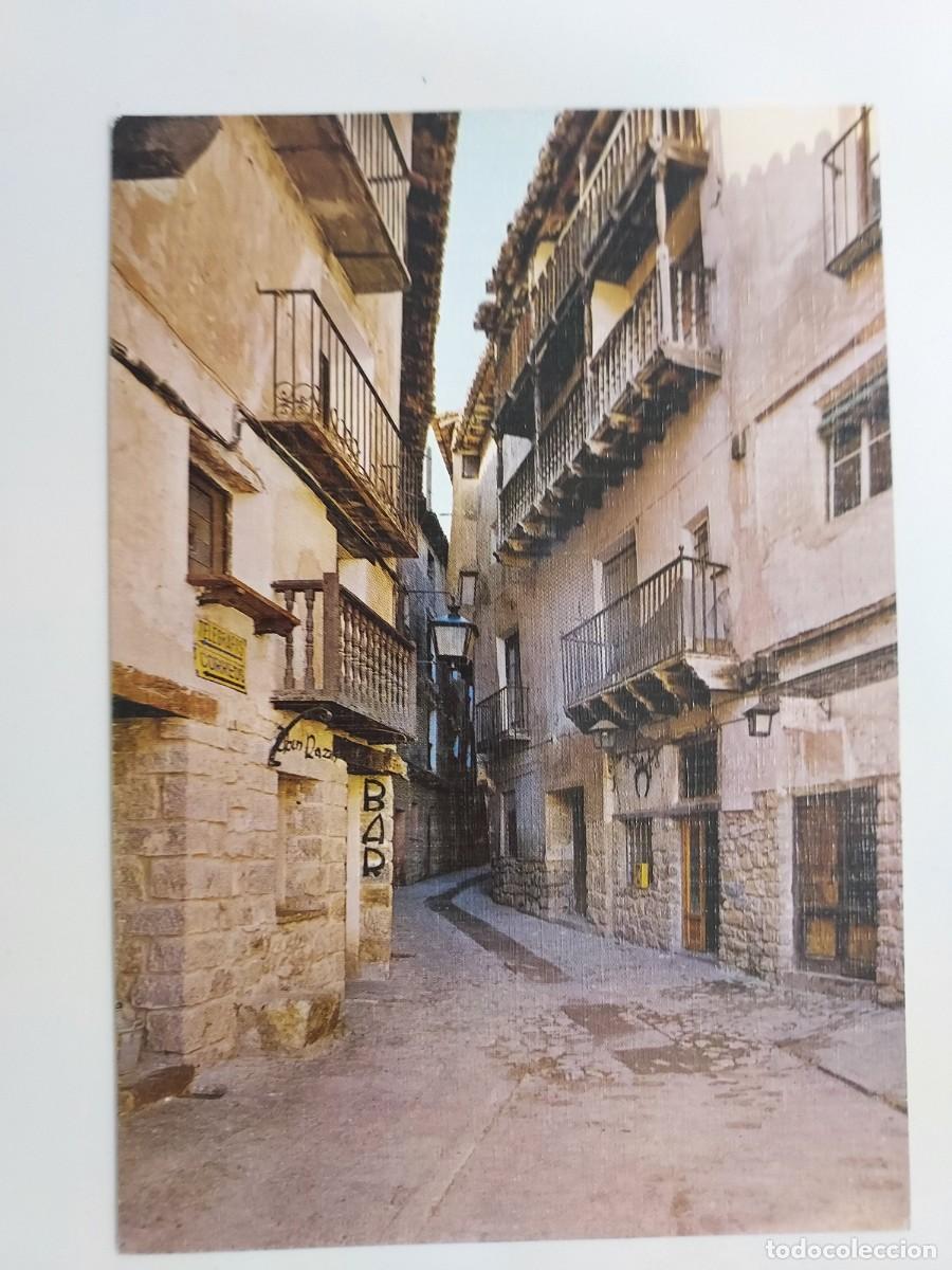Cartoline: POSTAL ALBARRACIN TIPICA CALLE DEL PORTAL DE MOLINA. SIN CIRCULAR. TERUEL