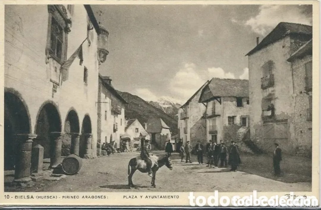 Postales: BIELSA (HUESCA) - PIRINEO ARAGON&Eacute;S - PLAZA Y AYUNTAMIENTO - ZERKOWITZ