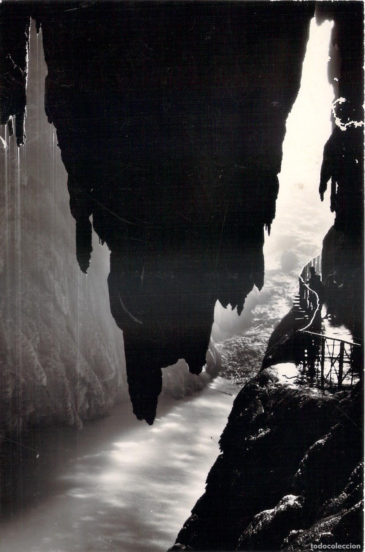 Postales: Postal del Monasterio de Piedra: La Gruta Iris en Zaragoza