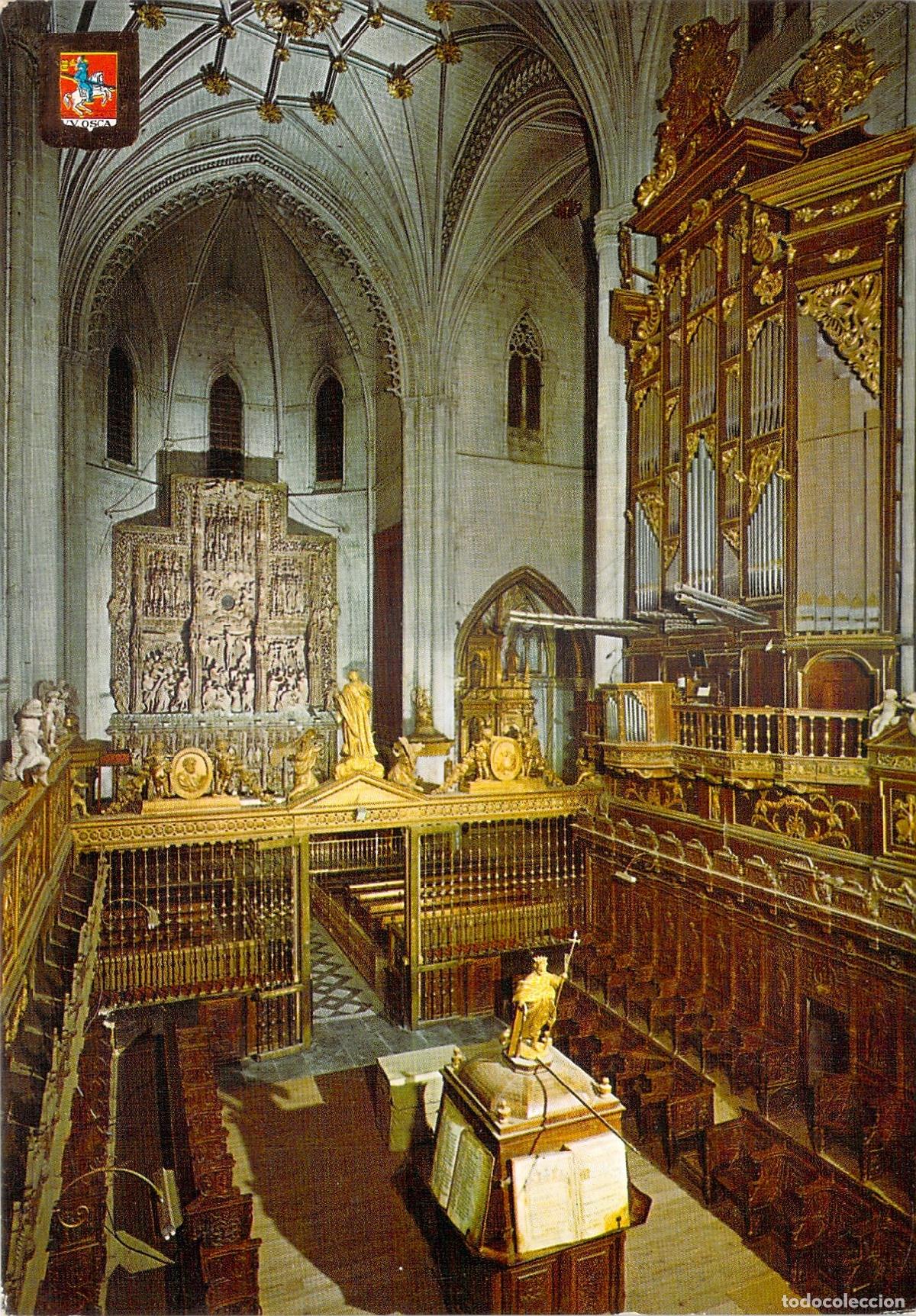 Postales: Postal de la Catedral de Huesca con Altar Mayor y Coro