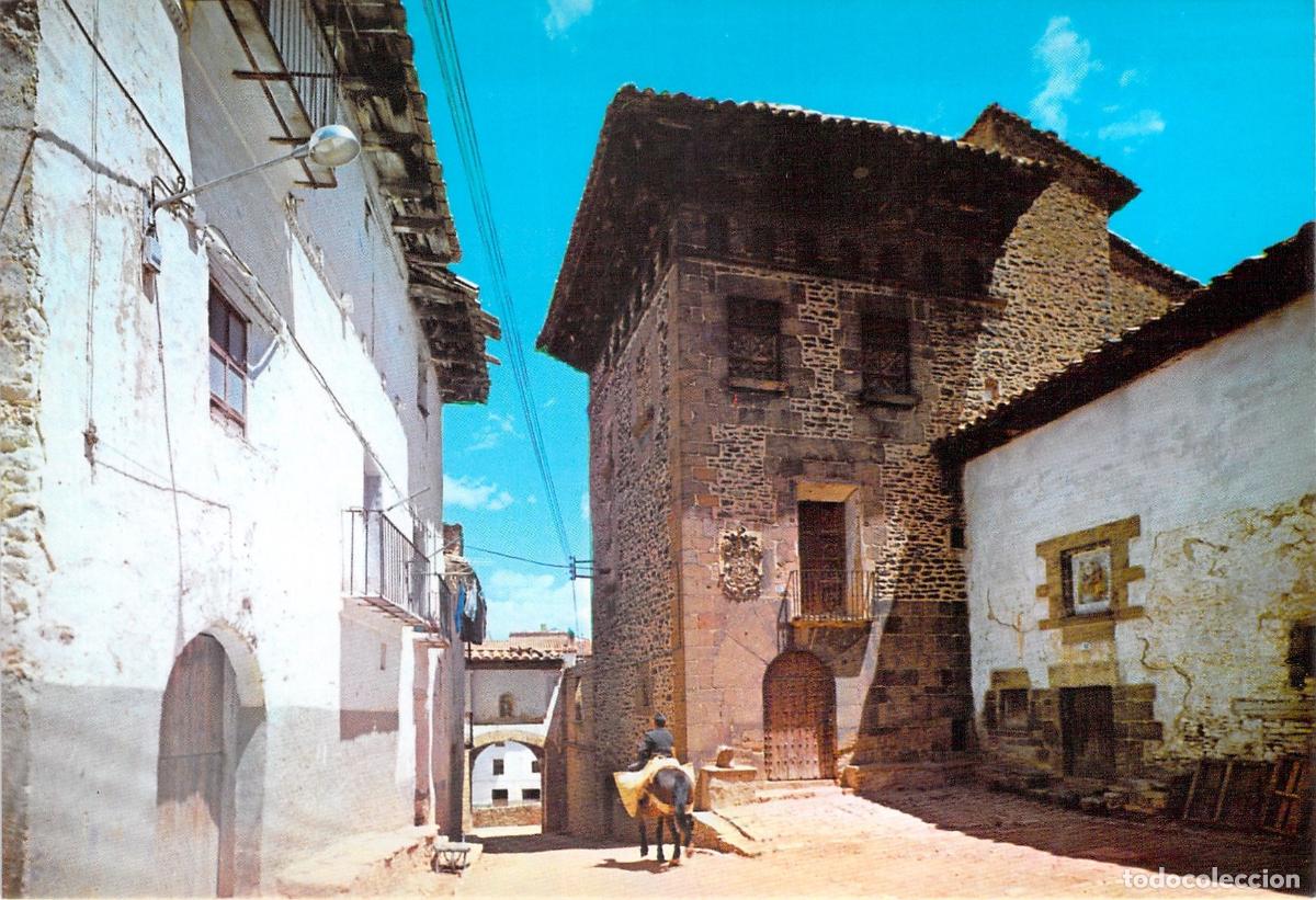 Postales: Postal de la Casa Solariega y Portal de San Pablo en La Iglesuela del Cid