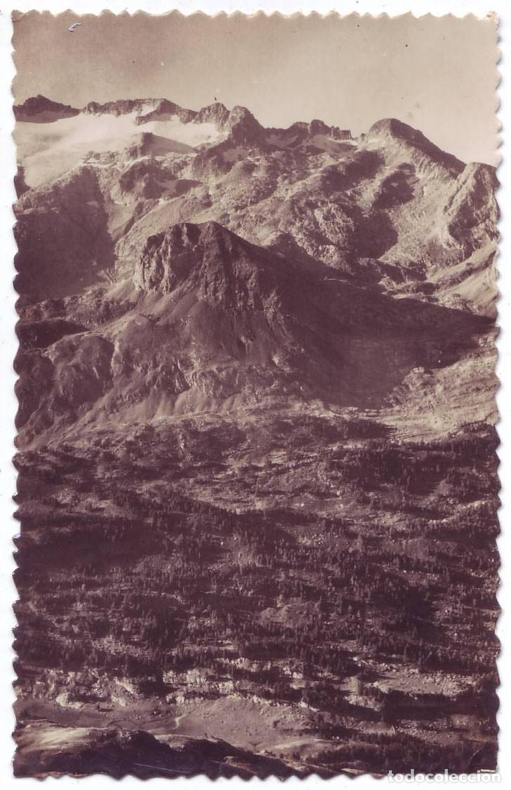 Postales: Benasque (Huesca): Macizo de las Maladetas y Crestas de los Albas. Ed Sicilia. No circulada(A&ntilde;os 50)