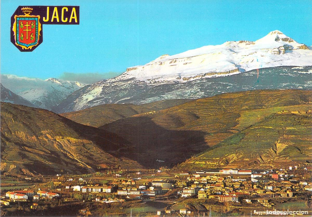 Postales: Postal de Jaca y el monte Collarada en el Alto Arag&oacute;n