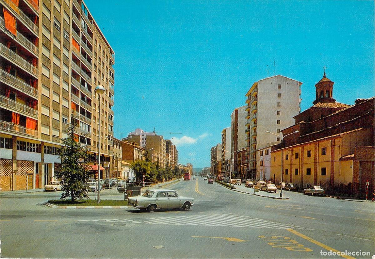 Postales: Postal de la Avenida Ram&oacute;n y Cajal en Huesca