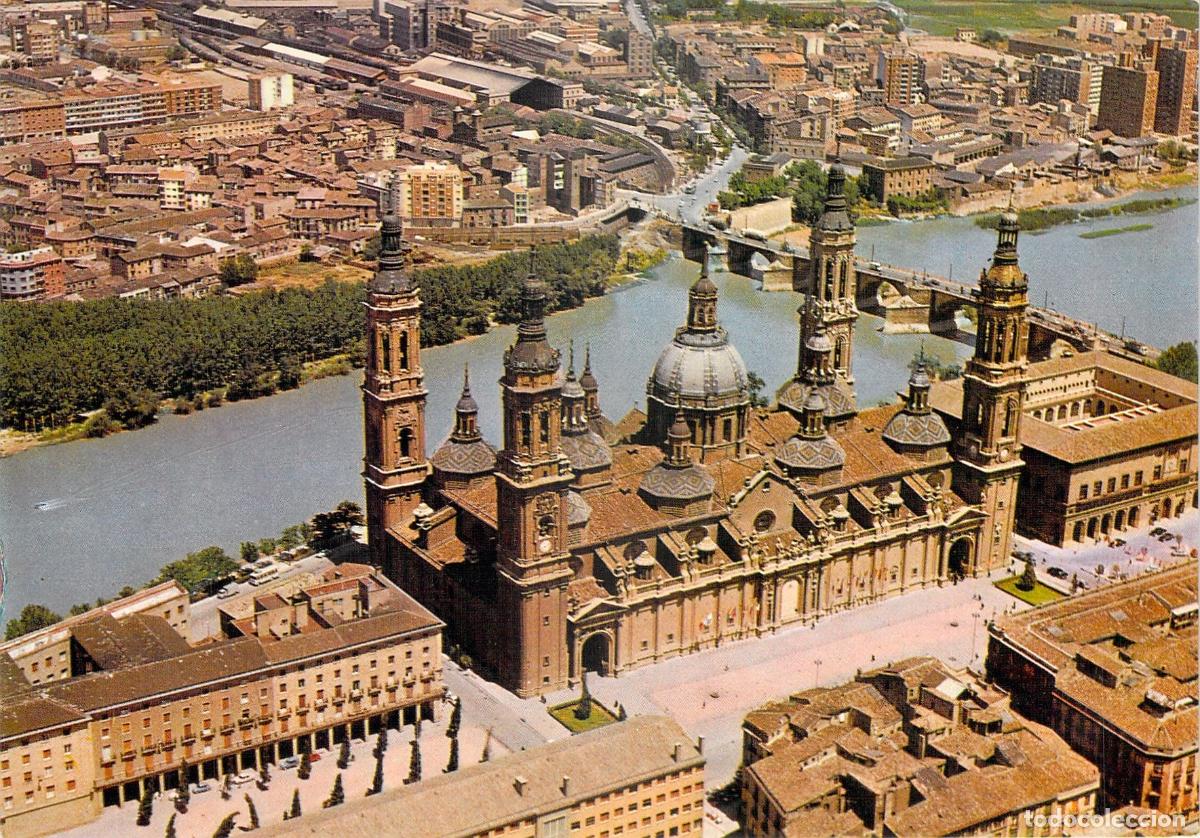 Postales: Postal de la Bas&iacute;lica del Pilar y el R&iacute;o Ebro en Zaragoza