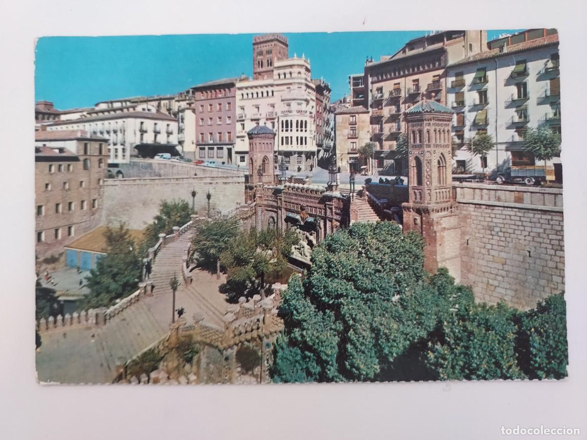 Postales: POSTAL TERUEL ESCALINATAS Y MONUMENTO A LOS AMANTES. 1964. SIN CIRCULAR