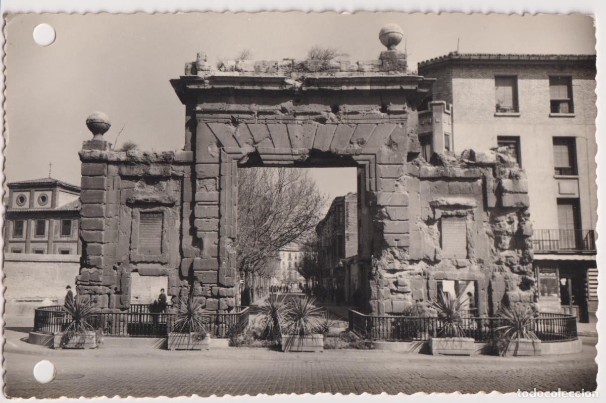 Postales: ZARAGOZA, PUERTA DEL CARMEN &ndash; EDICIONES PARIS N&ordm;91 &ndash; S/C