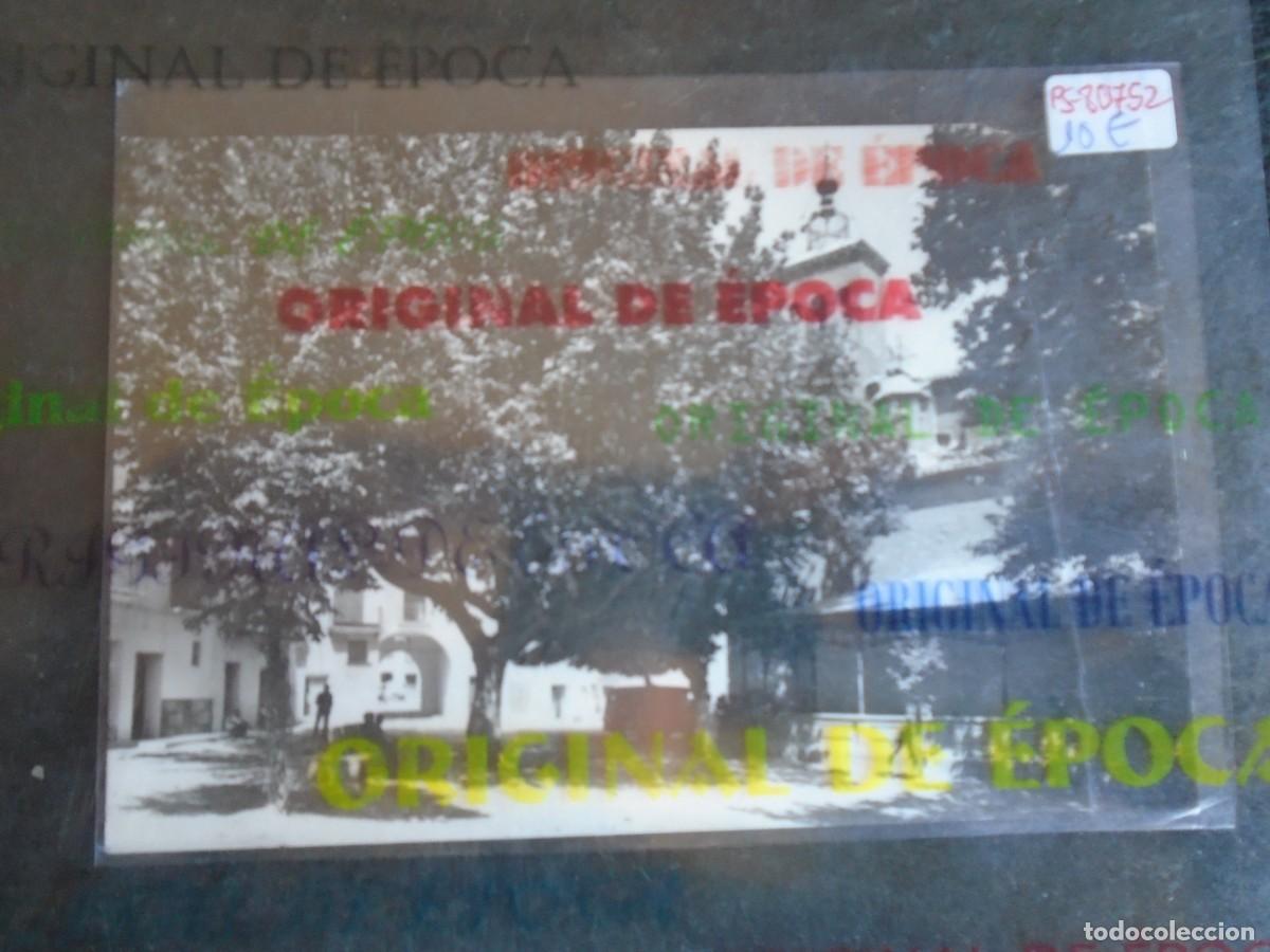Postales: (PS-80752)POSTAL DE ALMONACID DE LA SIERRA(ZARAGOZA)-PLAZA DE SAN NICOLA CON VISTAS DE LA IGLESIA Y