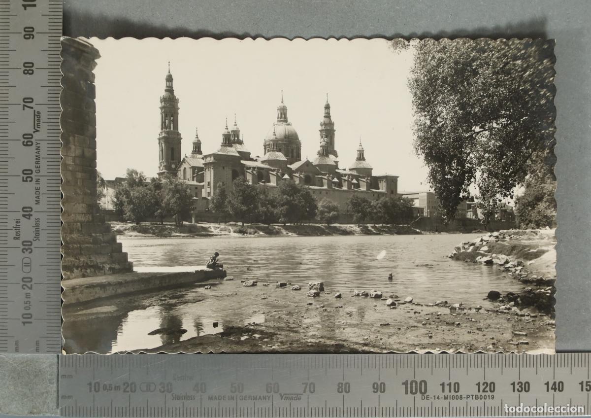 Postales: POSTAL. Zaragoza - Rio Ebro y Templo del Pilar