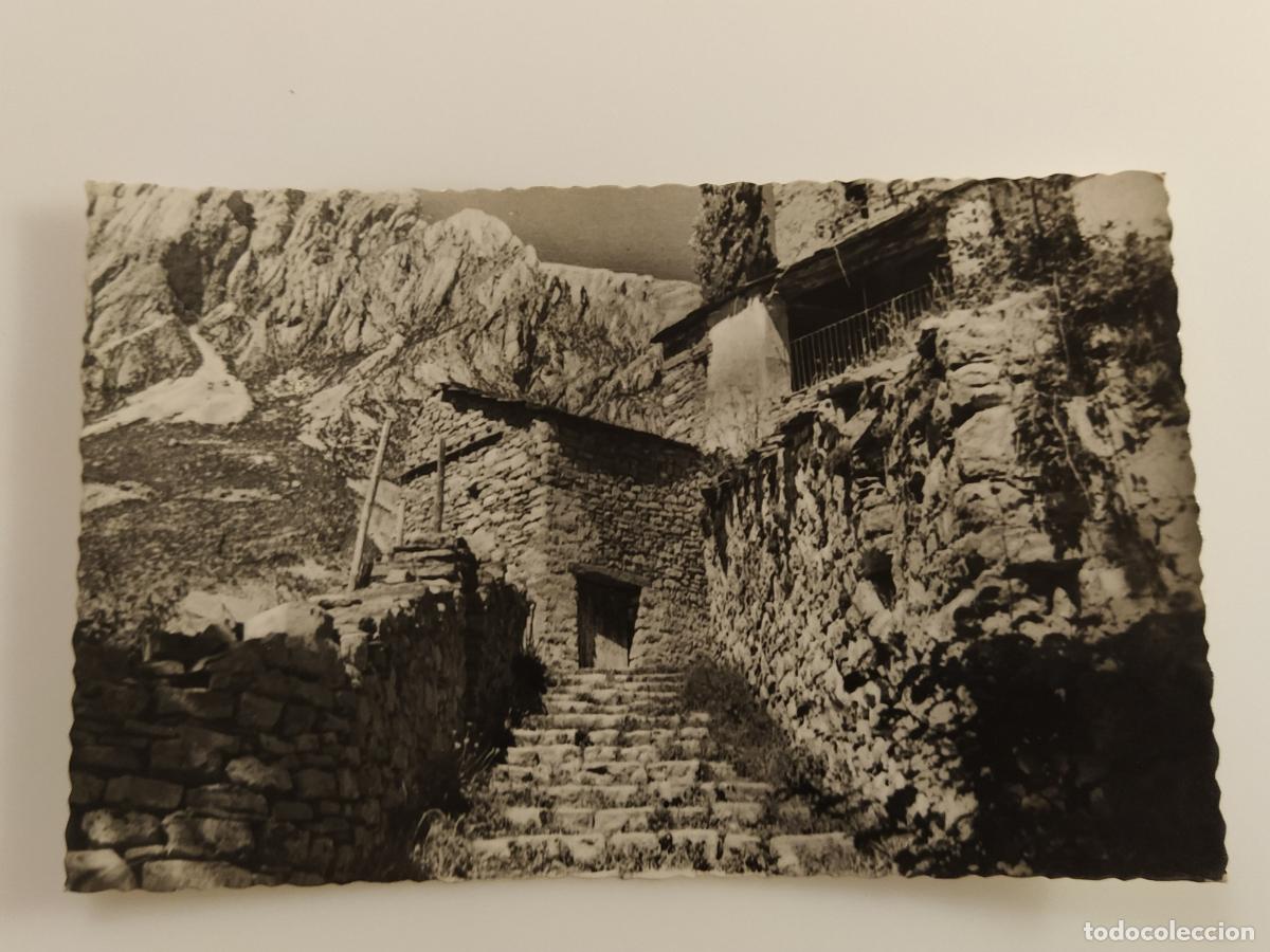 Postales: LAS VILAS DEL TURBON (HUESCA) ESCALERAS A LA IGLESIA - FOTO R.S.R. - POSTAL ANTIGUA (116.793)