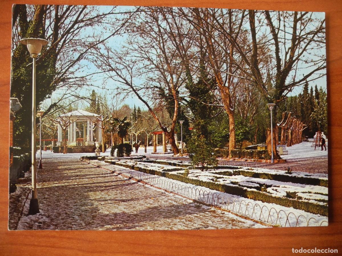 Postales: Huesca. Parque municipal, Kiosco de m&uacute;sica n. 40. Nueva.