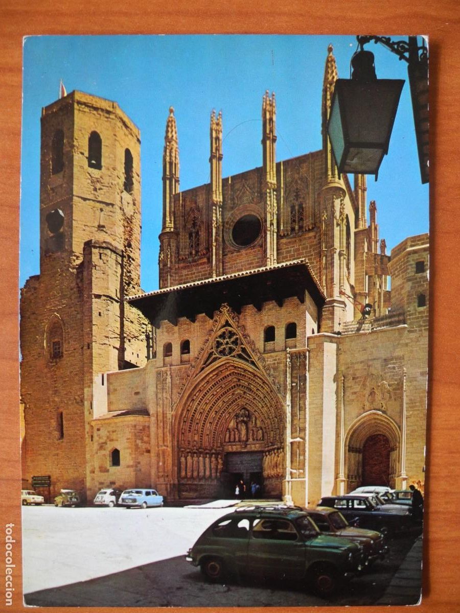 Postales: Huesca. Fachada principal de la Catedral. Ed. Sicilia n. 6. Nueva.