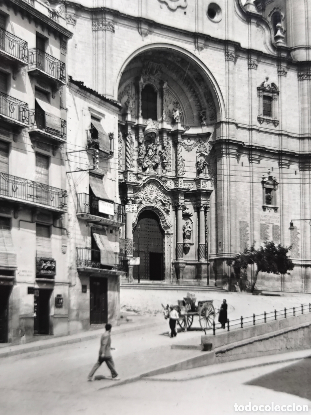 Postales: ALCA&Ntilde;IZ PLAZA ESPA&Ntilde;A IGLESIA POSTAL FOTOGR&Aacute;FICA TERUEL C. 1955