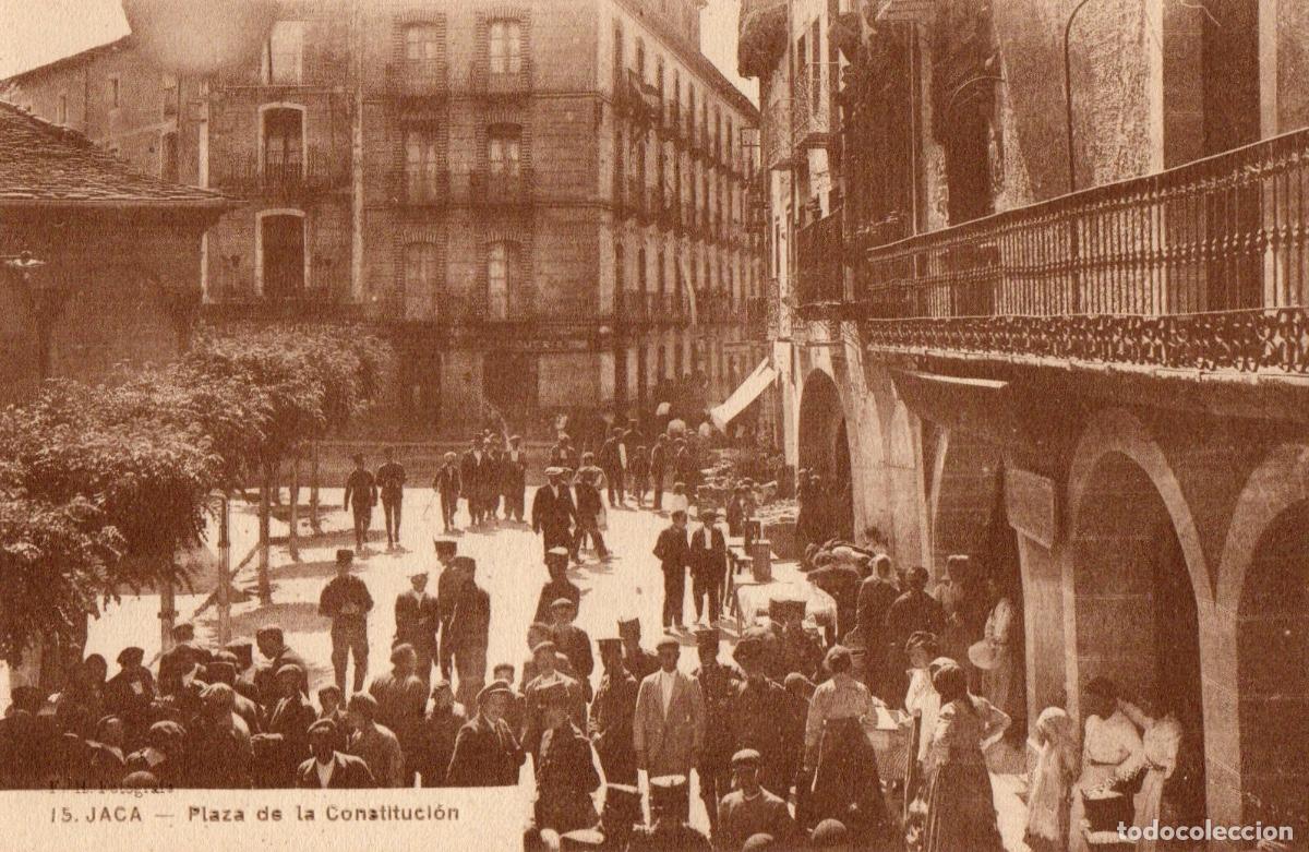 Postales: JACA PLAZA CONSTITUCION CALLES DE BELLIDO Y MAYOR
