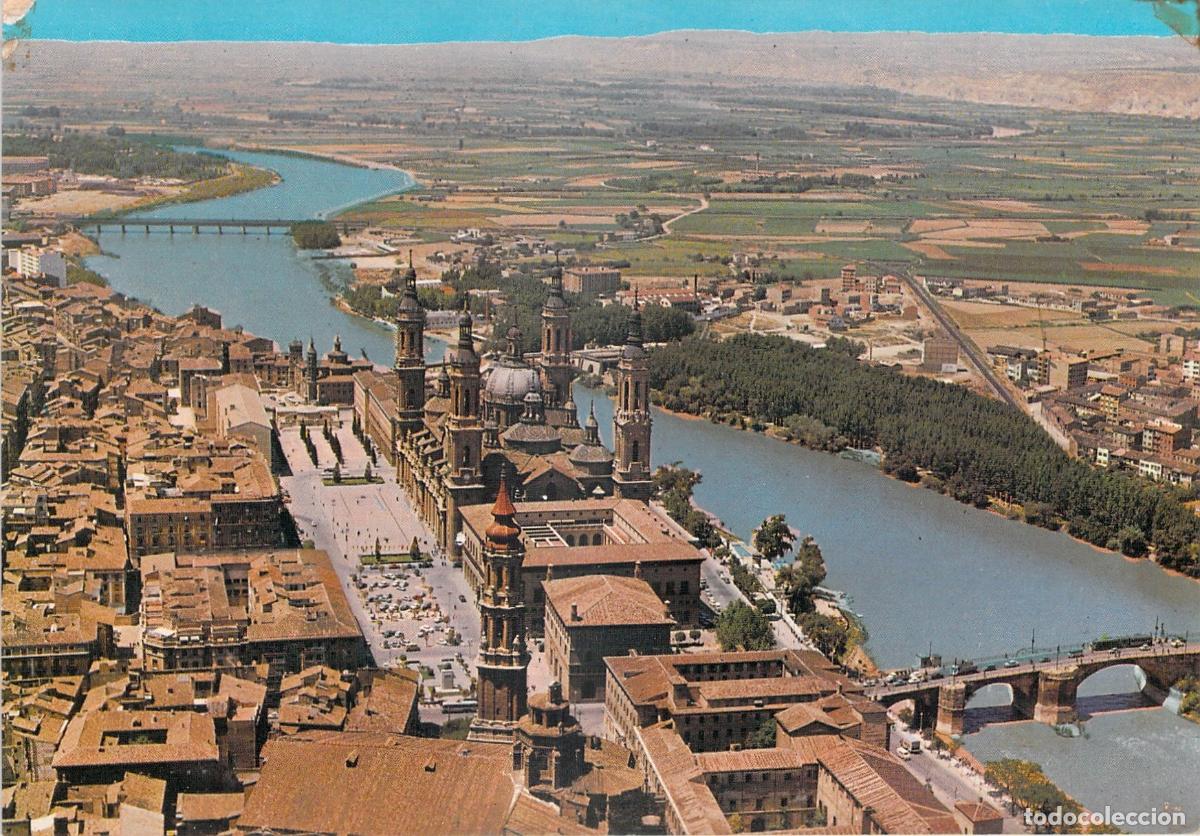 Postales: Postal de la Bas&iacute;lica del Pilar y el R&iacute;o Ebro en Zaragoza