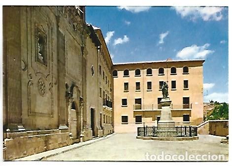 Postales: PLAZA DE LAS ESCUELAS PIAS Y MONASTERIO A SAN JOSE DE CALASANZ.- PERALTA DE LA SAL / HUESCA