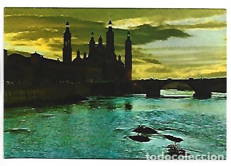 Postales: ATARDECER EN EL RIO EBRO, AL FONDO, EL PILAR.- ZARAGOZA