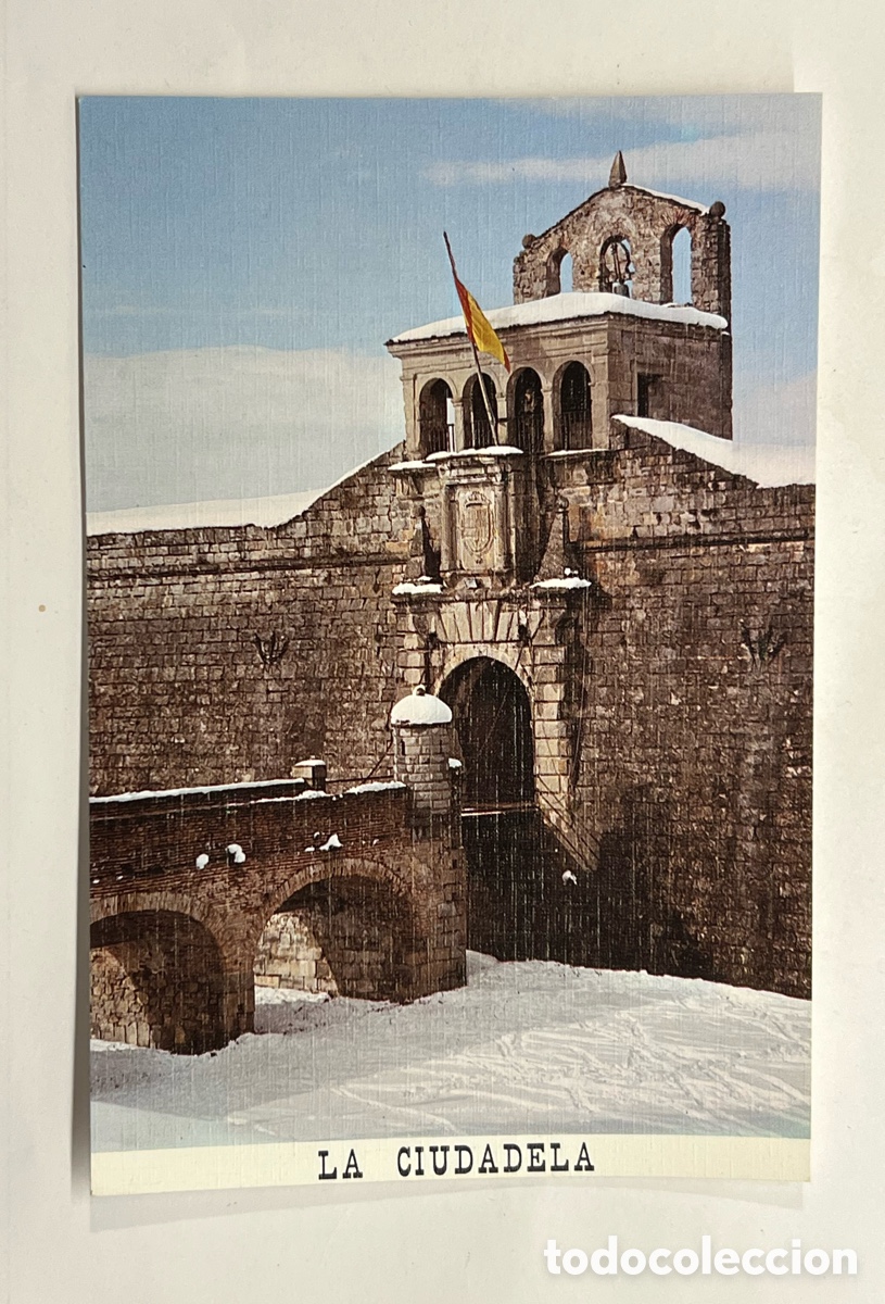 Postales: JACA (Huesca) Postal FACHADA PRINCIPAL DE LA CIUDADELA EN INVIERNO. Edic., Sicilia (a.1987) S/C