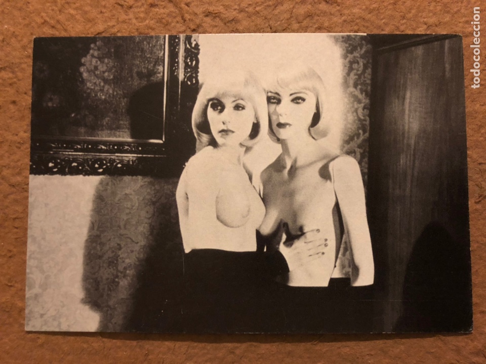 Postkarten: HELMUT NEWTON &ldquo;WORK&rdquo;. POSTAL SIN CIRCULAR EXPOSICI&Oacute;N FUNDACI&Oacute;N TELEF&Oacute;NICA (2002).