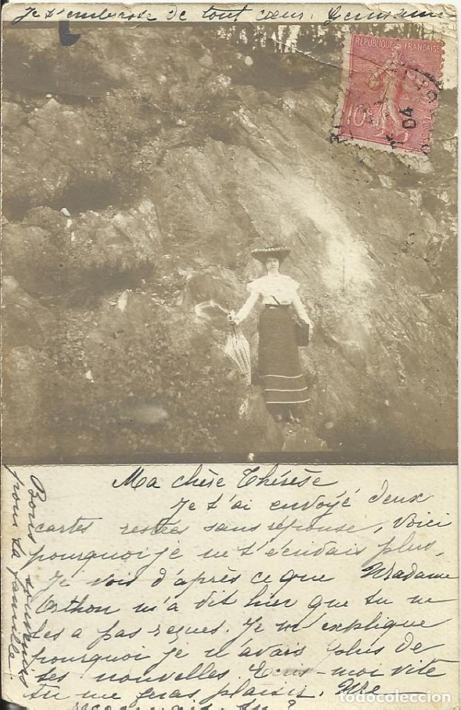 Cartes Postales: Dama y paisaje. Matasellos Montevideo Carteros. 1904. 9x14 cm. Principios s. XX. Postal.