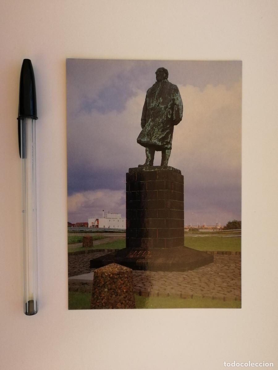 Postcards: ANTIGUA POSTAL -10*15- Den Oever - Wieringen - Dr. Ing. Lely Monumento Holanda - ARTE