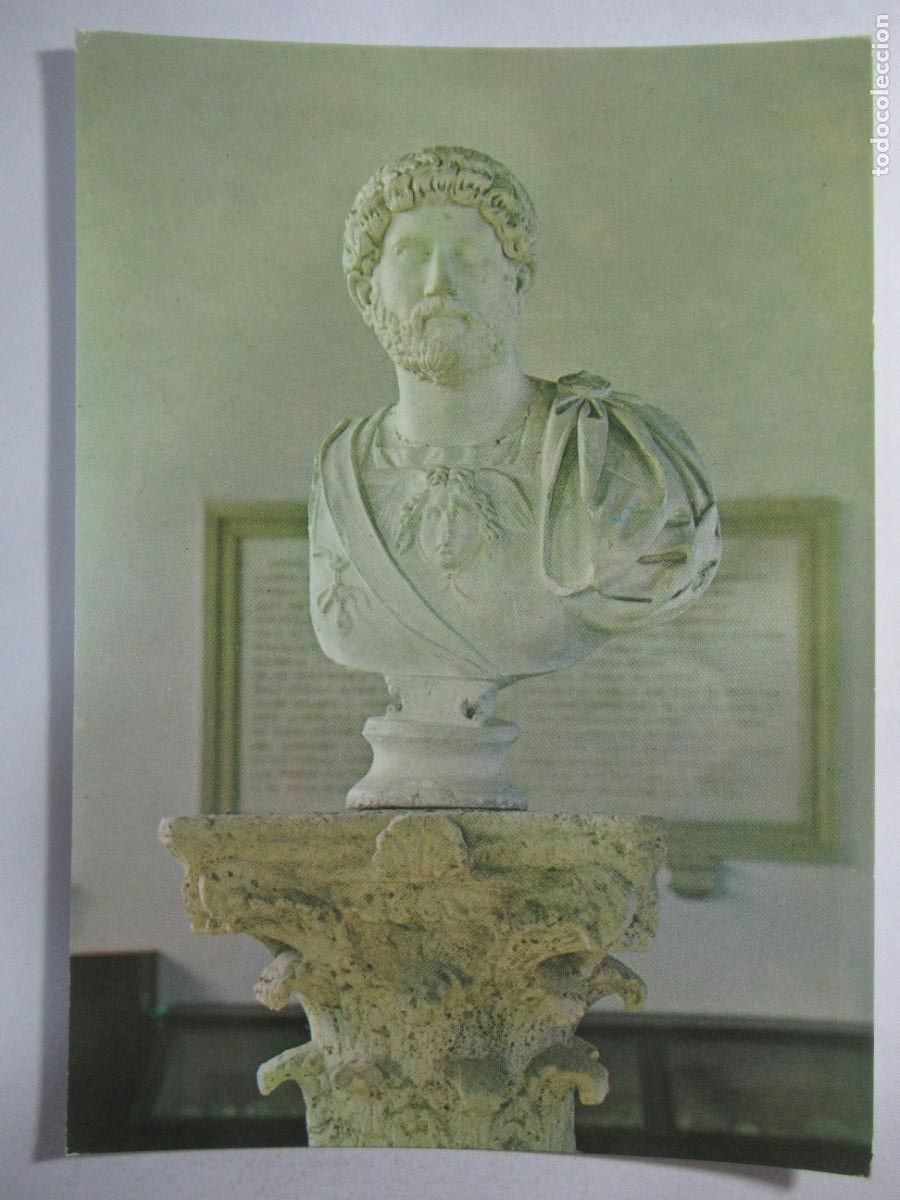 Postales: Ruinas de It&aacute;lica - Busto de Adriano Santiponce - S/C