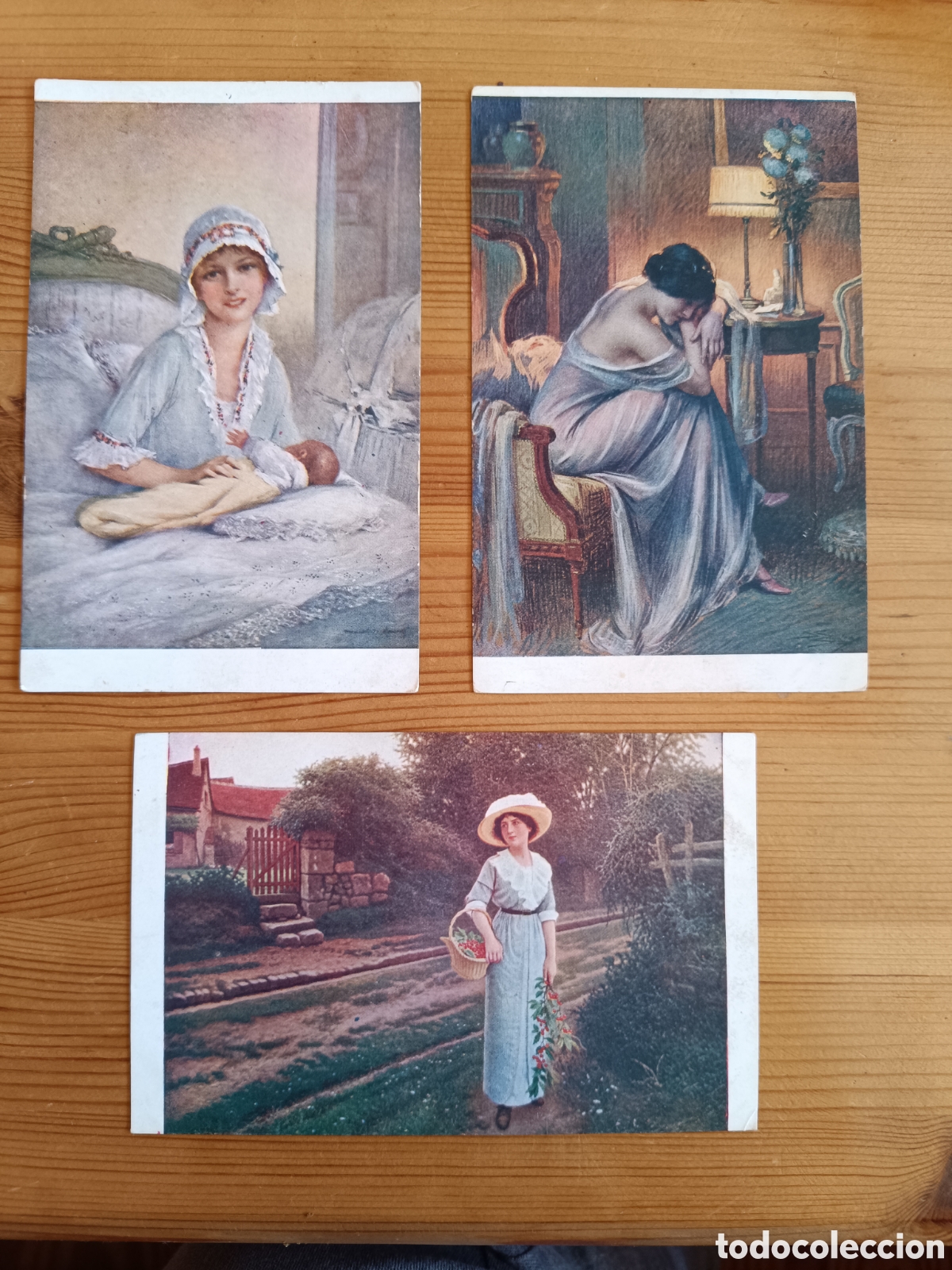 Postales: Tres tarjetas postales del Sal&oacute;n de Par&iacute;s. N&uacute;meros 44, 70 y 161. Principios de siglo XX.