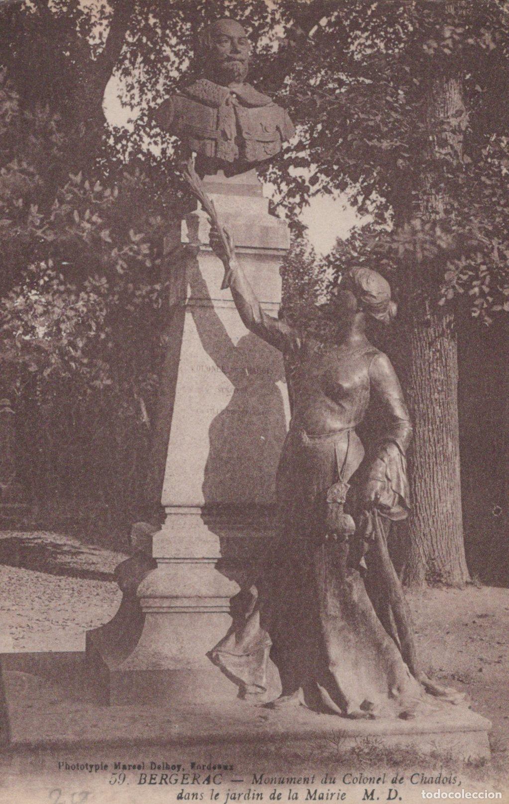 Postales: France Bergerac Monument Colonel de Chadois Mairie *YAD150