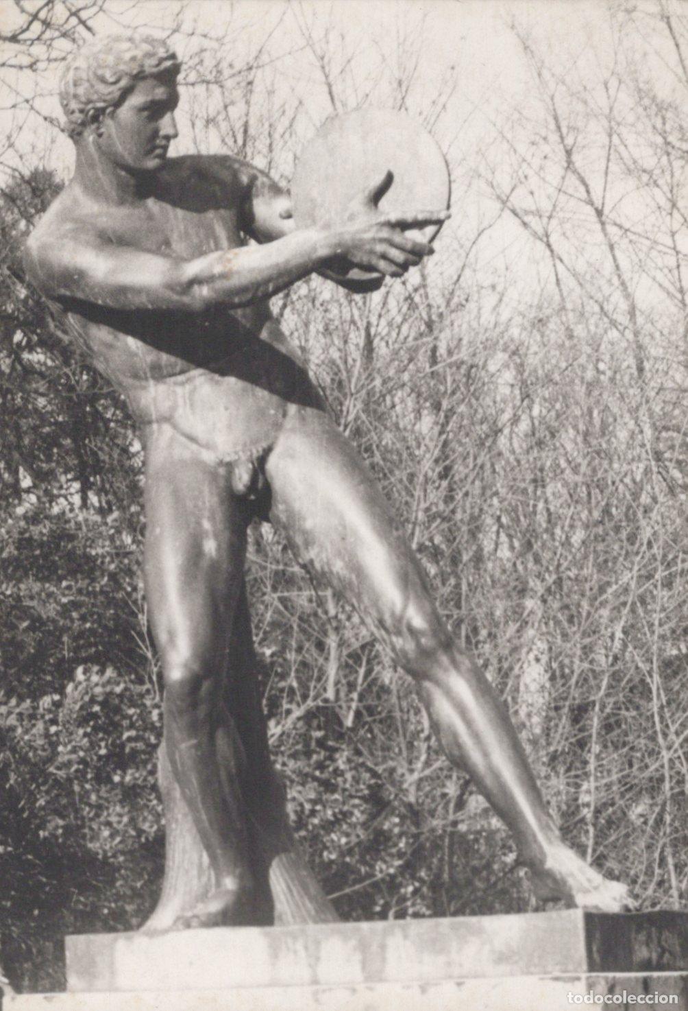 Postales: France Saint Maximin Statue D Athl&egrave;te N&eacute;o Classique Homme Nu *YAD097