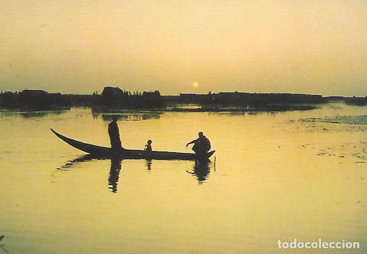 Postales: IRAK - COUCHER DE SOLEILSUR LES MARAIS - Foto 1