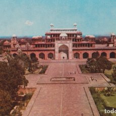 Cartes Postales: LA INDIA, AGRA, SIKANDRA, TUMBA DEL EMPERADOR MONGOL AKBAR - SIN CIRCULAR. Lote 182869953