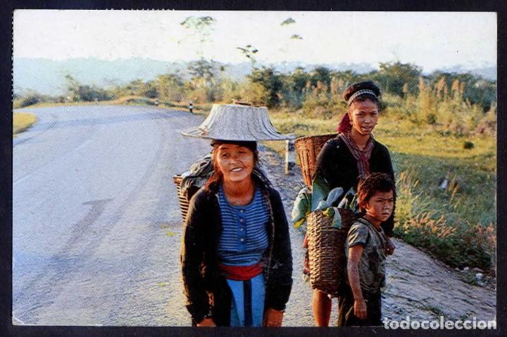 Cartoline: Tailandia. Northern Thailand. *Meo tribes or hill Thai inhabitants...* Circulada.