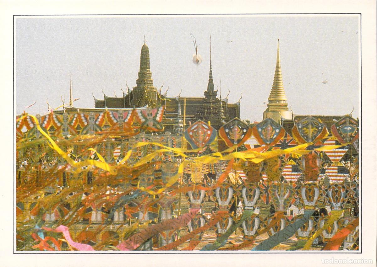 Postales: Postal de Bangkok Tailandia Templo Wat Phra Kaew y Festival de Cometas