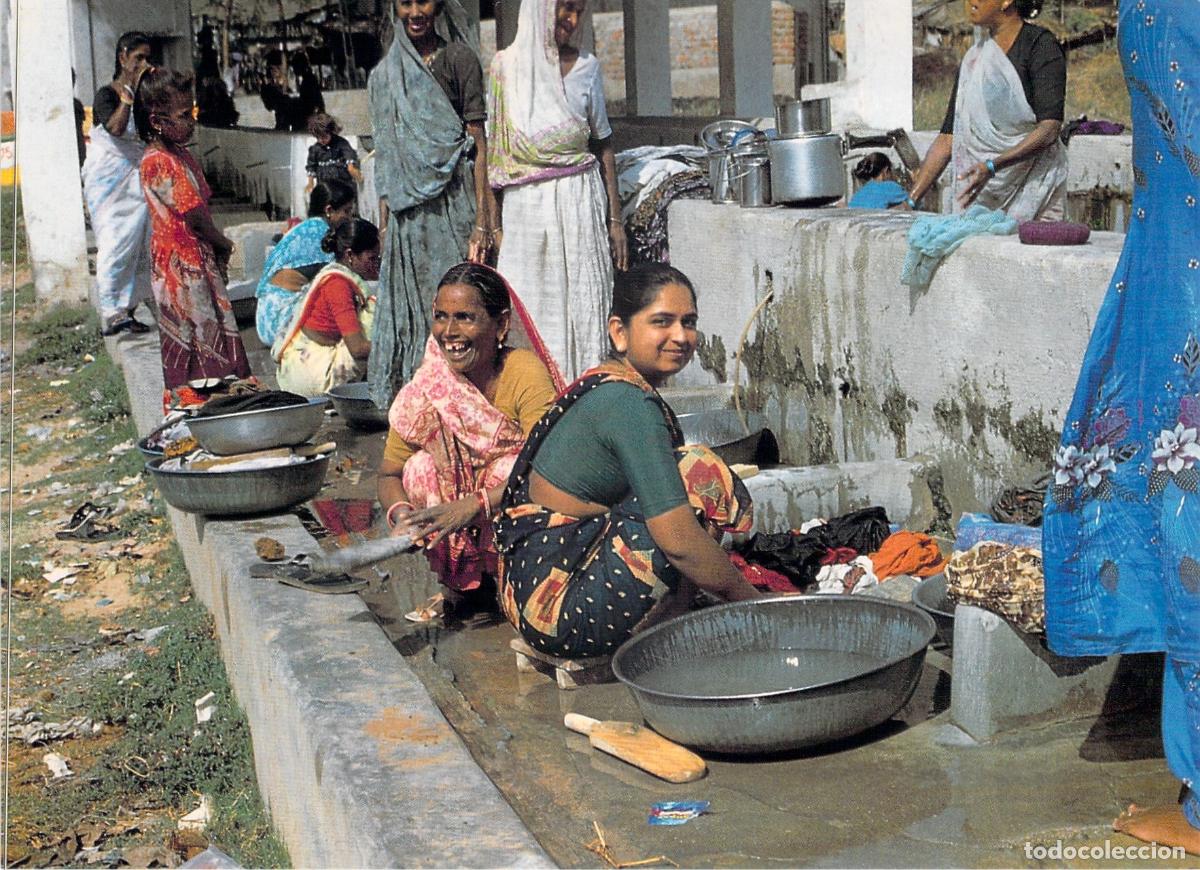 Postales: Postal Misi&oacute;n del Gujerat India Mujeres Lavando Ropa