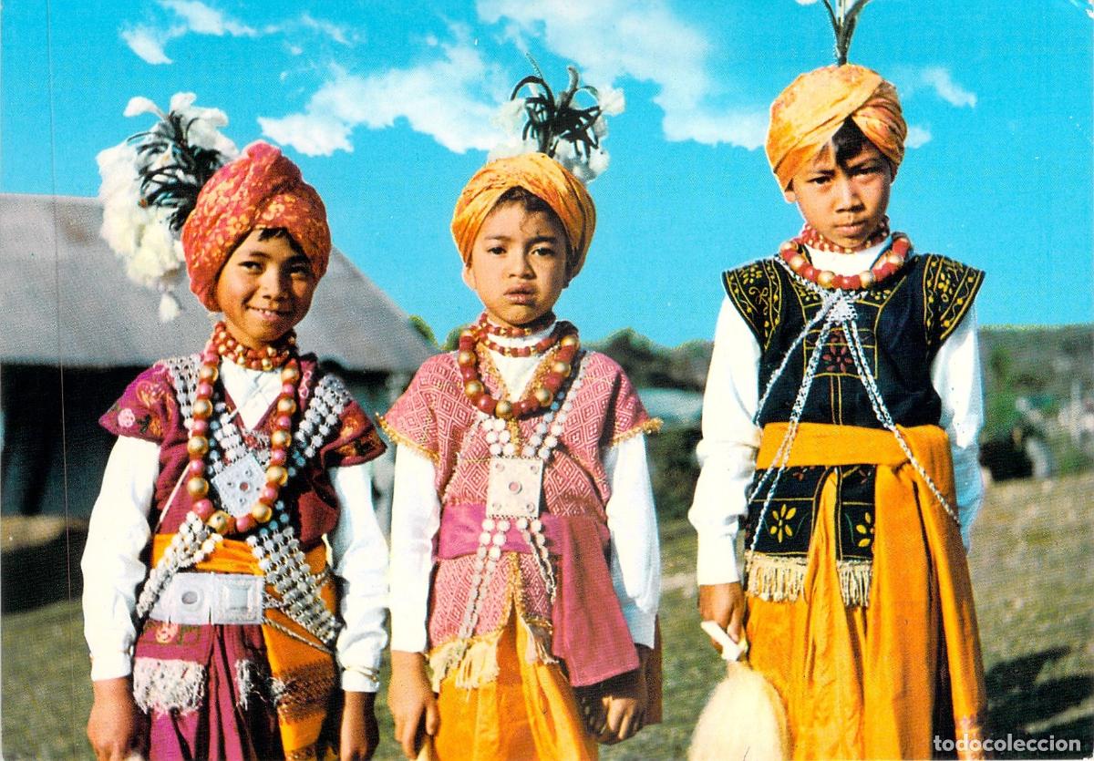 Postales: Postal de Ni&ntilde;os con Trajes T&iacute;picos de Meghalaya, Shillong, India