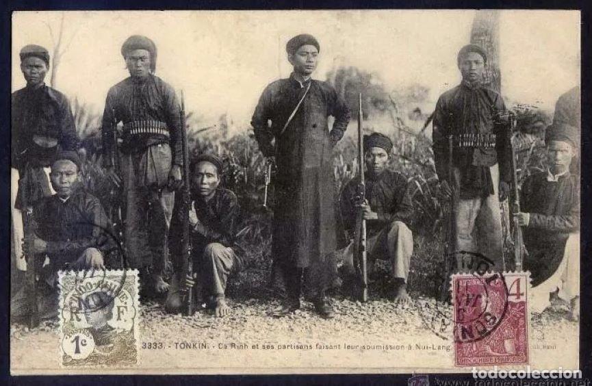 Cartes Postales: Vietnam. Tonkin. *Ca Rinh et ses partisans faisant leur soumission &agrave; Nui-Lang* Circulada 1911.