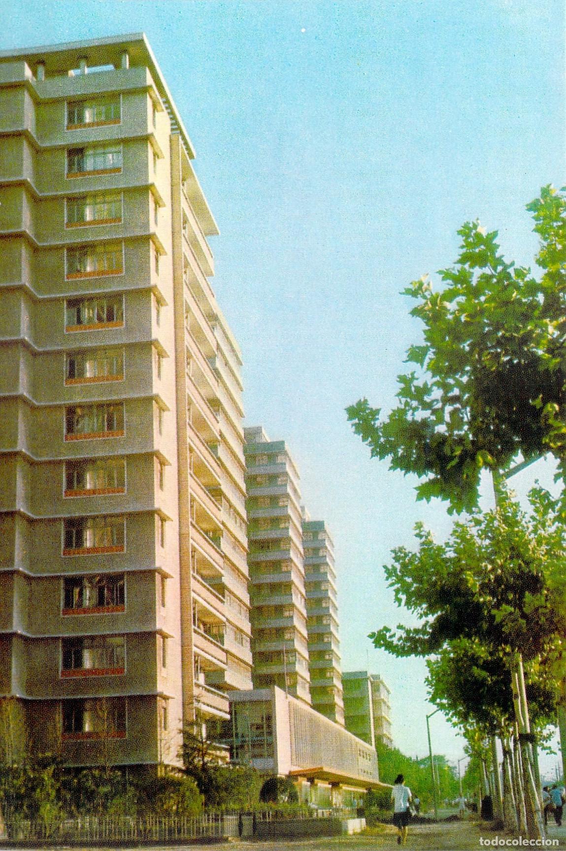 Postales: Postal de Nuevos Edificios en la Calle Caoxi de Shangh&aacute;i - Foto 1