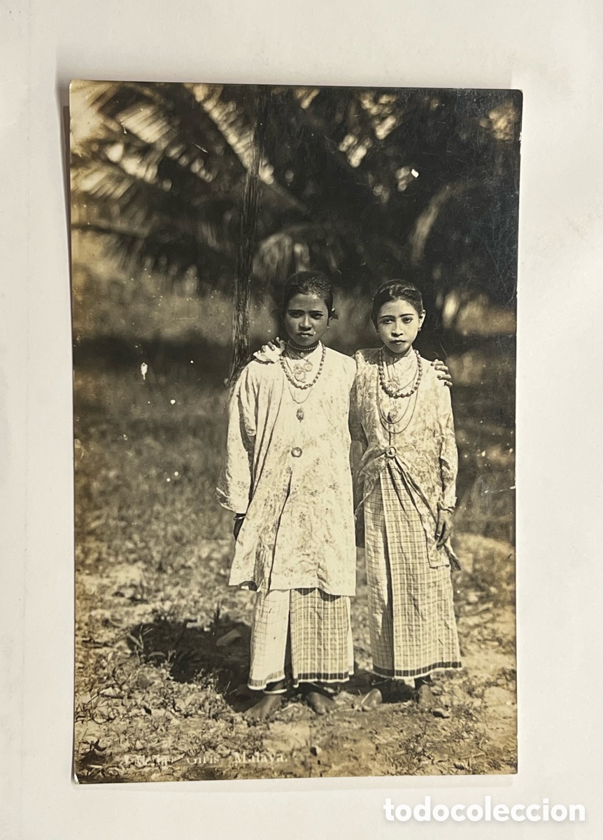 Postales: MALASIA.. Postal fotogr&aacute;fica Malay Girls, j&oacute;venes con vestimenta tradicional