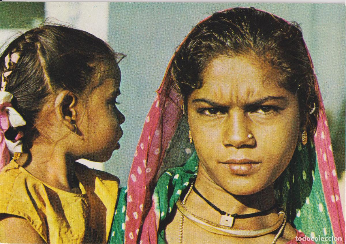 Postales: INDIA, GUJERAT, LOS MISIONEROS DEL GUJERAT LE DESEA FELICES FIESTAS - ESCRITA 1977