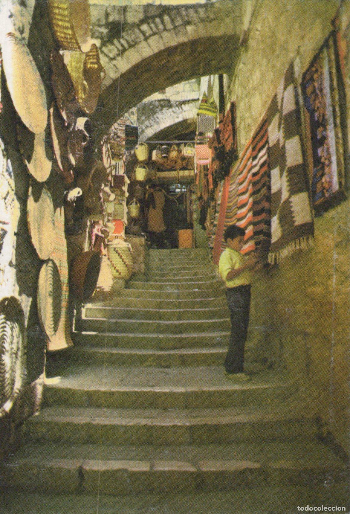 Postkarten: Israel Jerusalem Old City Street Scene People Architecture Unposted *YAK794