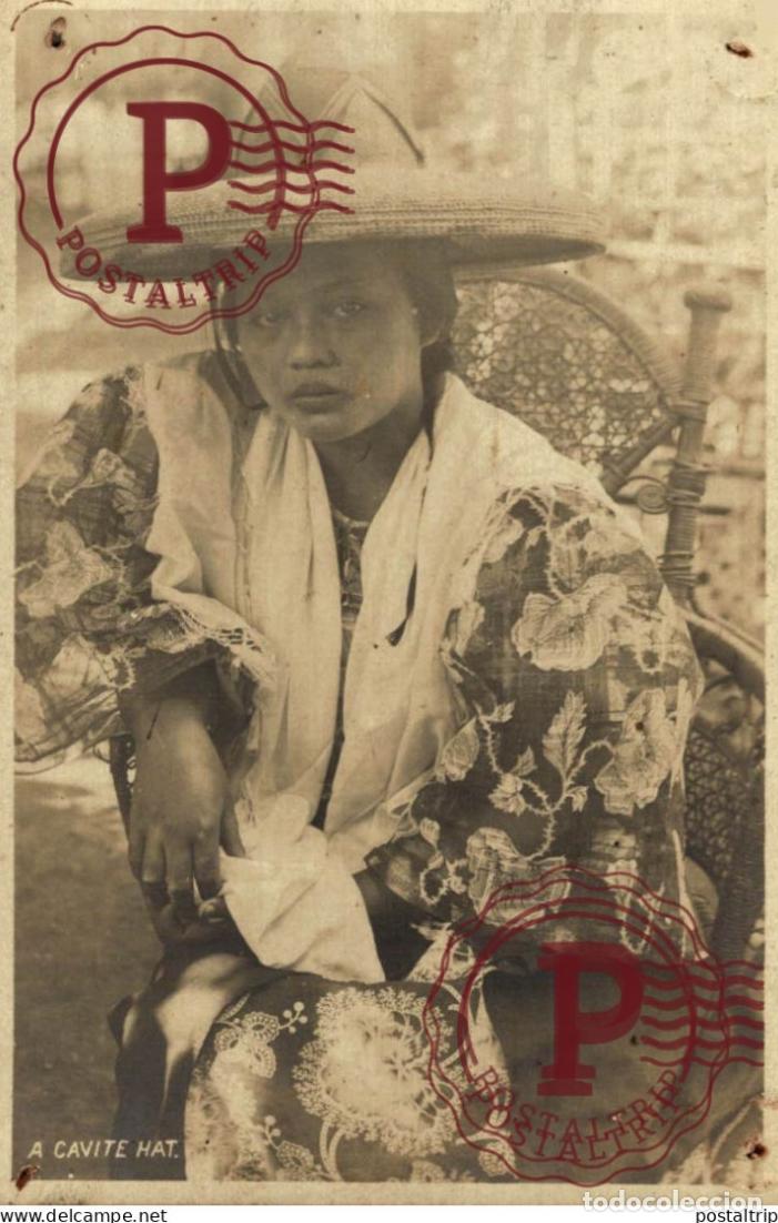 Postais: FILIPINAS. PHILIPPINES. RPPC. A CAVITE HAT. agujeros de chinchetas, pingholes