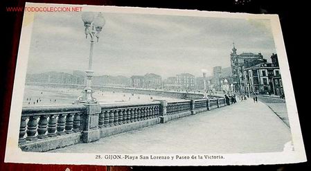 Postais: ANTIGUA  POSTAL  DE   GIJON  (ASTURIAS) - PLAYA DE SAN LORENZO Y PASEO DE LA VICTORIA - FOTO ROISIN