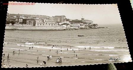 Postais: ANTIGUA  POSTAL  DE   GIJON  (ASTURIAS) - PLAYA DE SAN LORENZO Y CLUB NAUTICO - GARRABELLA