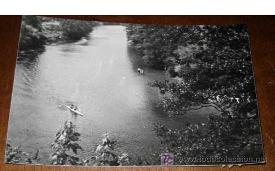 Cartoline: ANTIGUA FOTO POSTAL DE DESCENSO DEL RIO SELLA (ASTURIAS) - PIRAGUISMO - 104 -A&Ntilde;OS 50-60 - UN MOMENTO