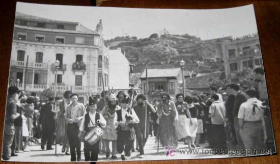 Cartoline: ANTIGUA FOTO POSTAL DE DESCENSO DEL RIO SELLA (ASTURIAS) - PIRAGUISMO - 121 -A&Ntilde;OS 50-60 - RIBADESELL