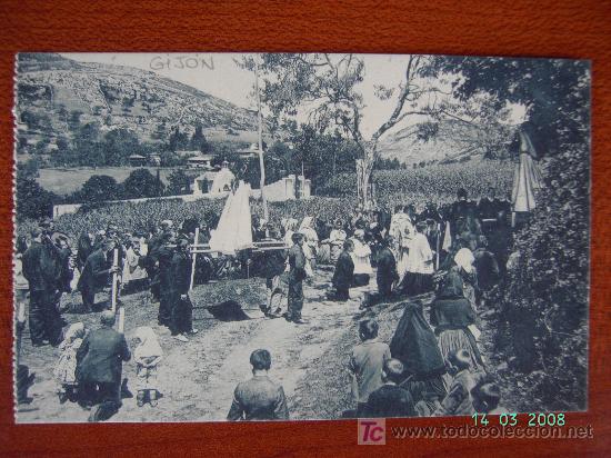 Postales: GIJ&Oacute;N - PROCESI&Oacute;N EN LA ALDEA - Foto 1